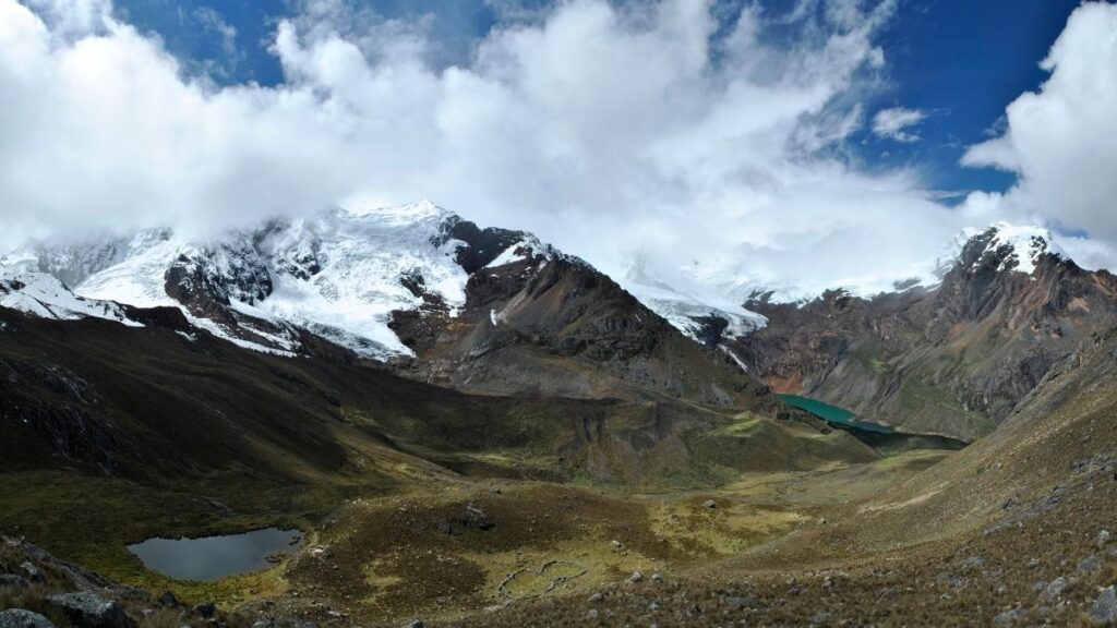 Huapi Pass Cordillera Blanca