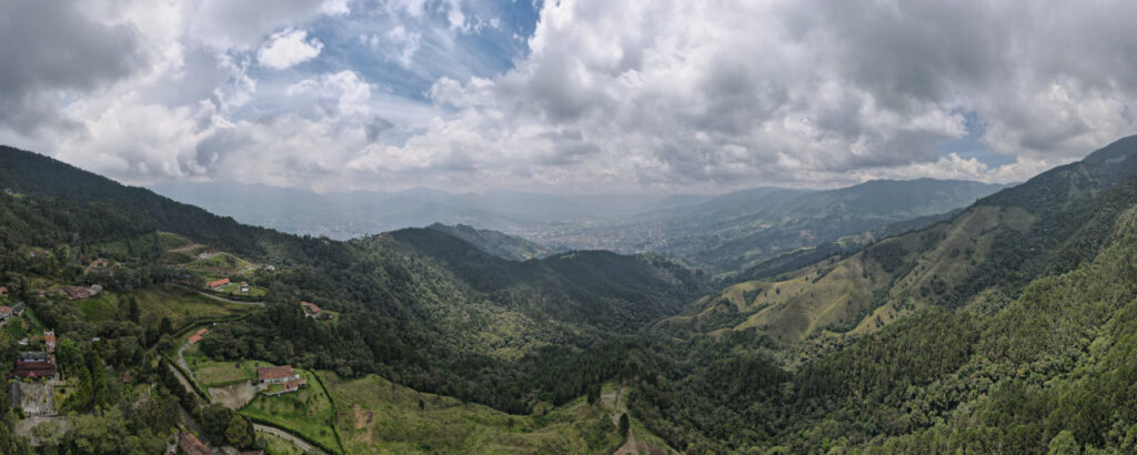 La Catedral to Arenales Hike (Envigado)